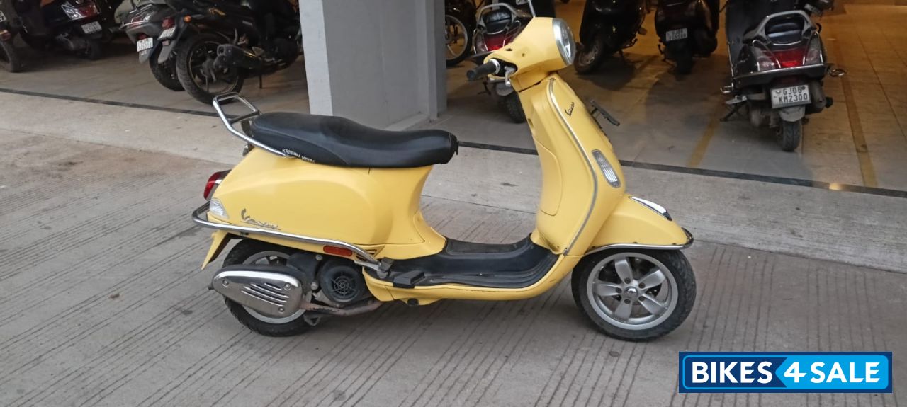 Vespa VXL 150