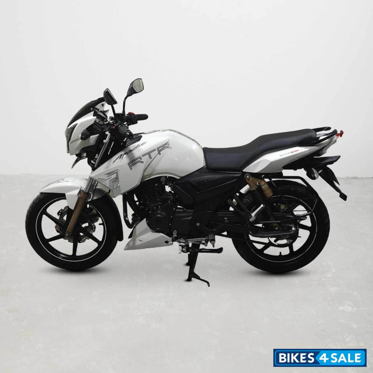 TVS Apache RTR 180