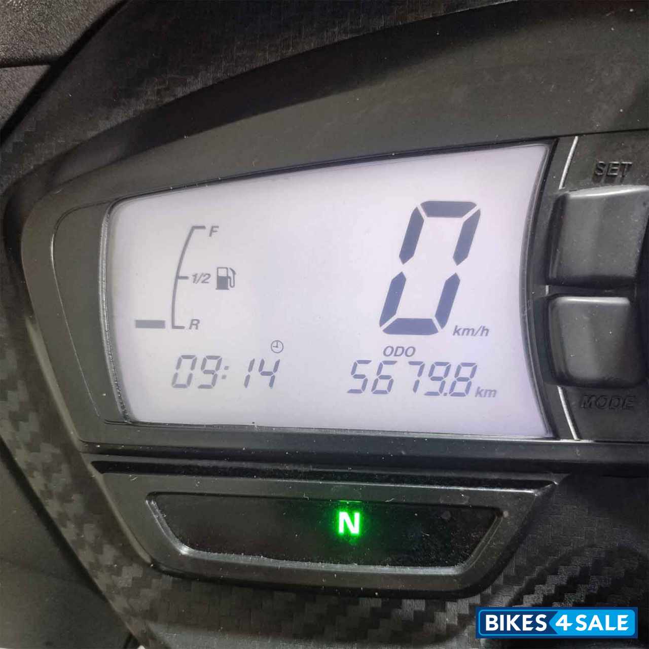 TVS Apache RTR 180 ABS