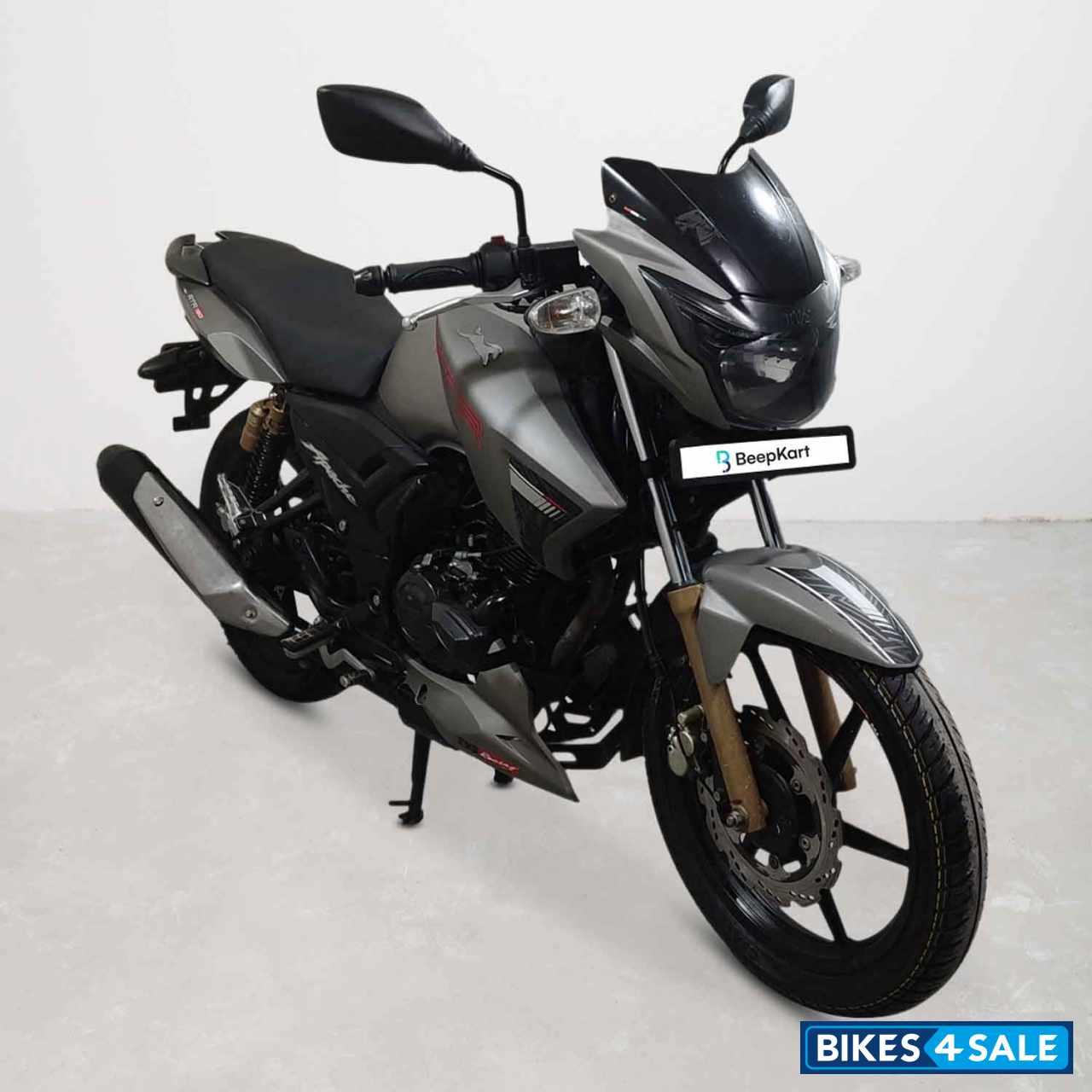 TVS Apache RTR 180 ABS