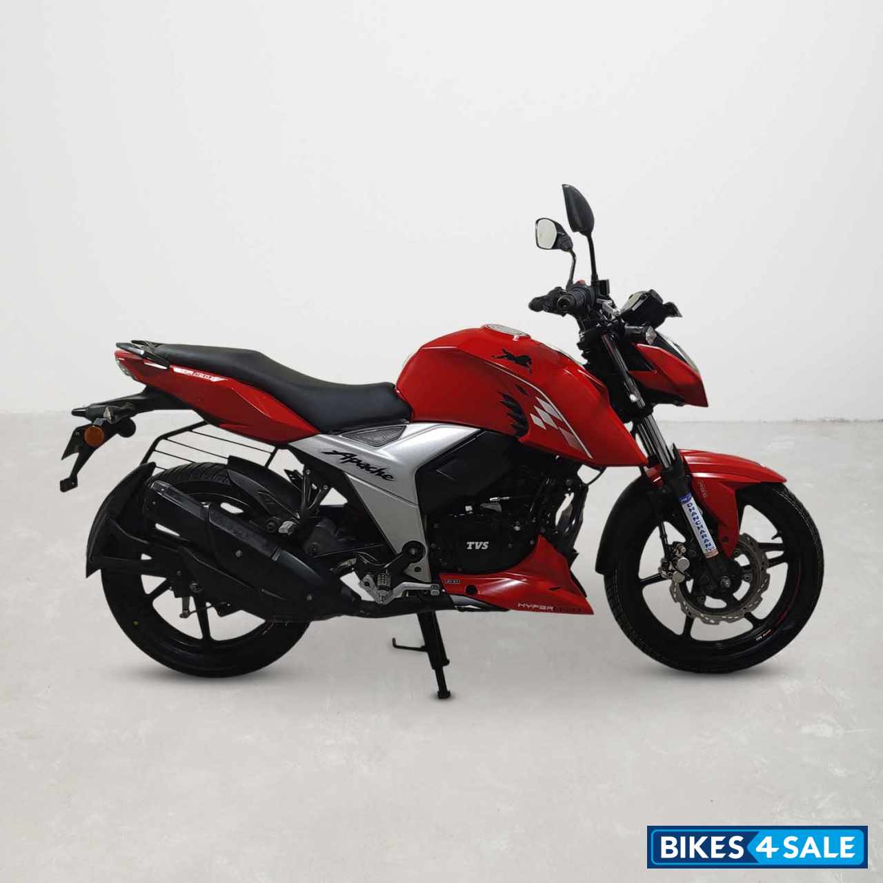TVS Apache RTR 160 4V