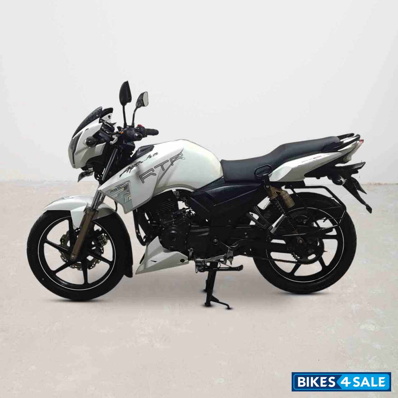 TVS Apache RTR 180