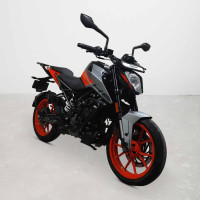 KTM Duke 200