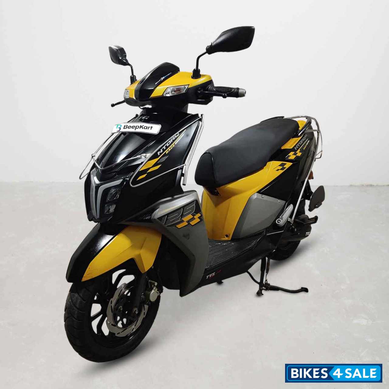 TVS NTORQ 125 Race Edition TVS NTORQ 125 Race Edition