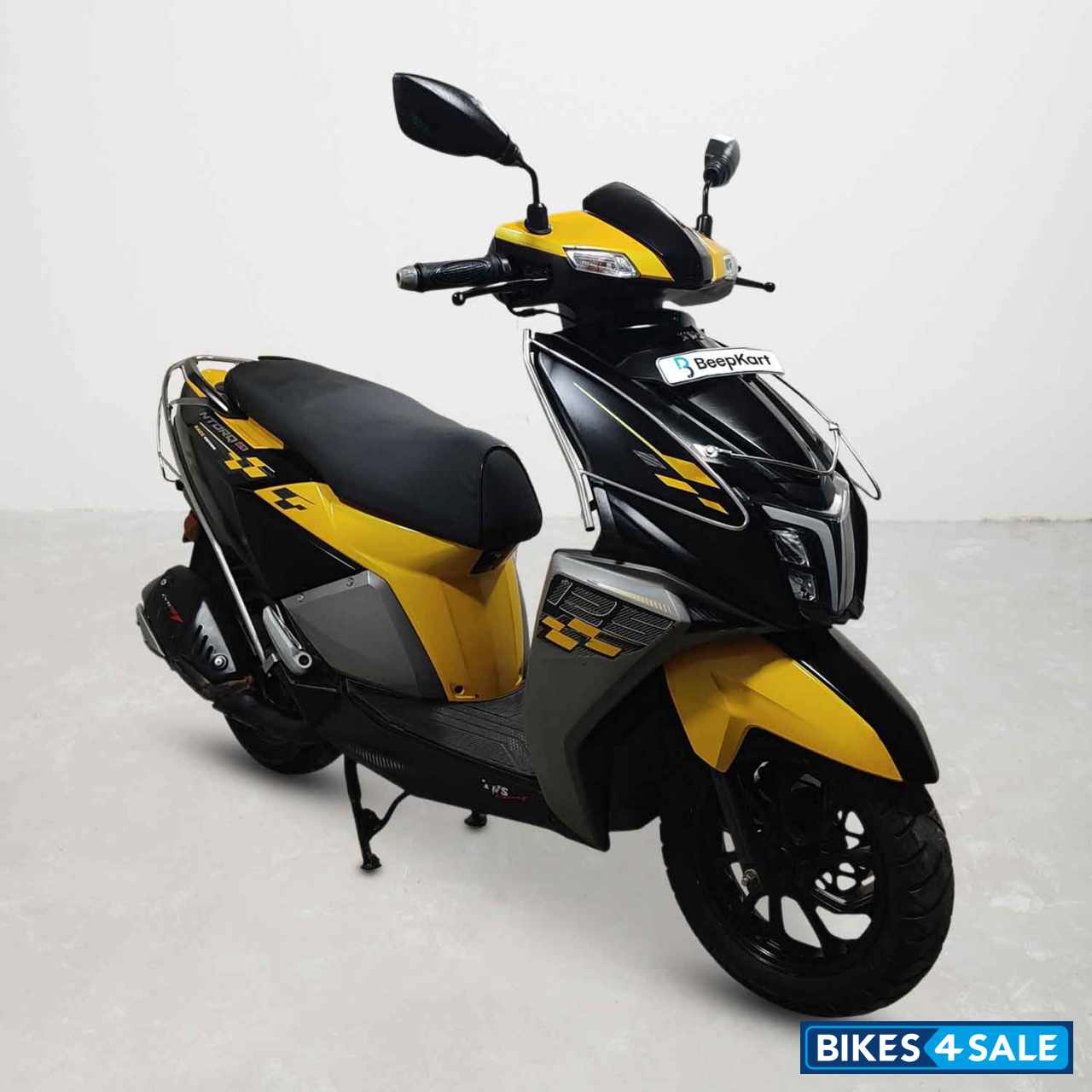 TVS NTORQ 125 Race Edition TVS NTORQ 125 Race Edition