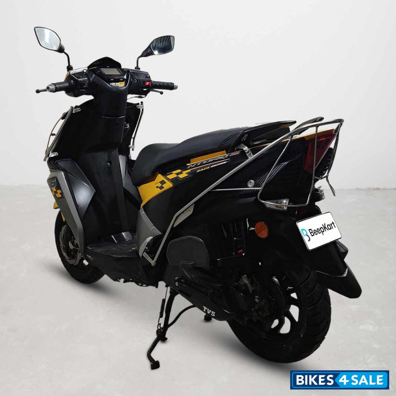 TVS NTORQ 125 Race Edition TVS NTORQ 125 Race Edition