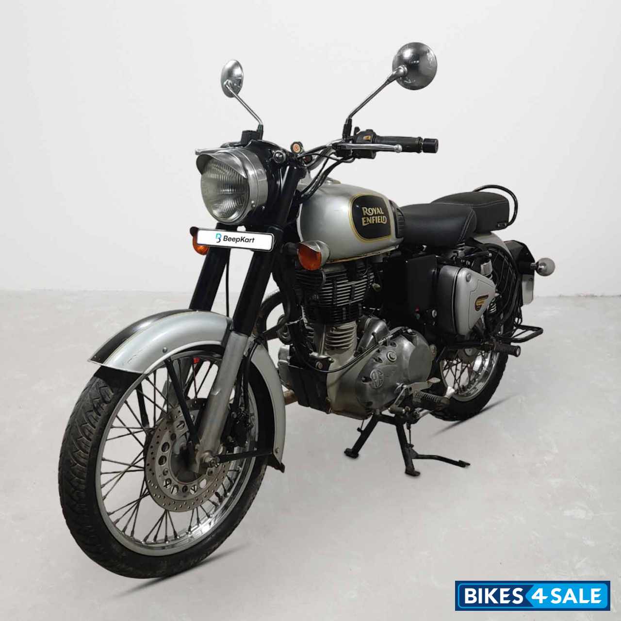 Royal Enfield Classic 500