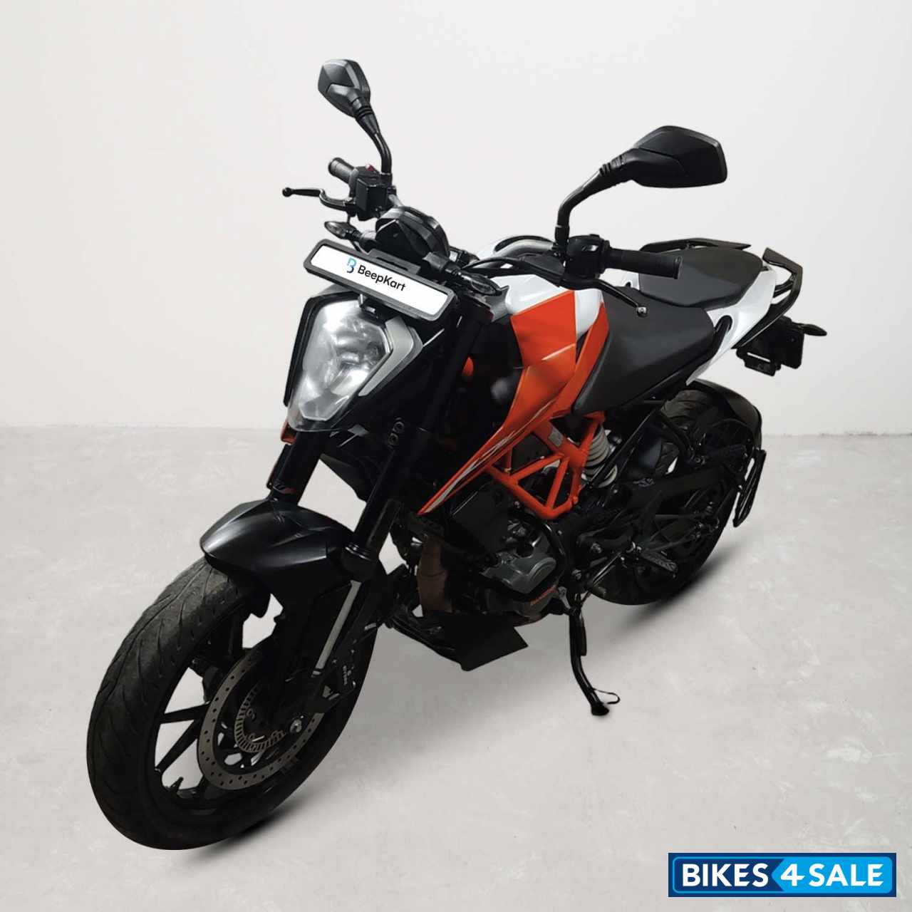 KTM Duke 125