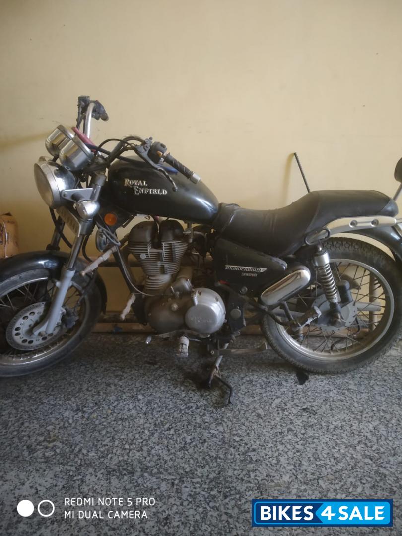 Royal Enfield Thunderbird