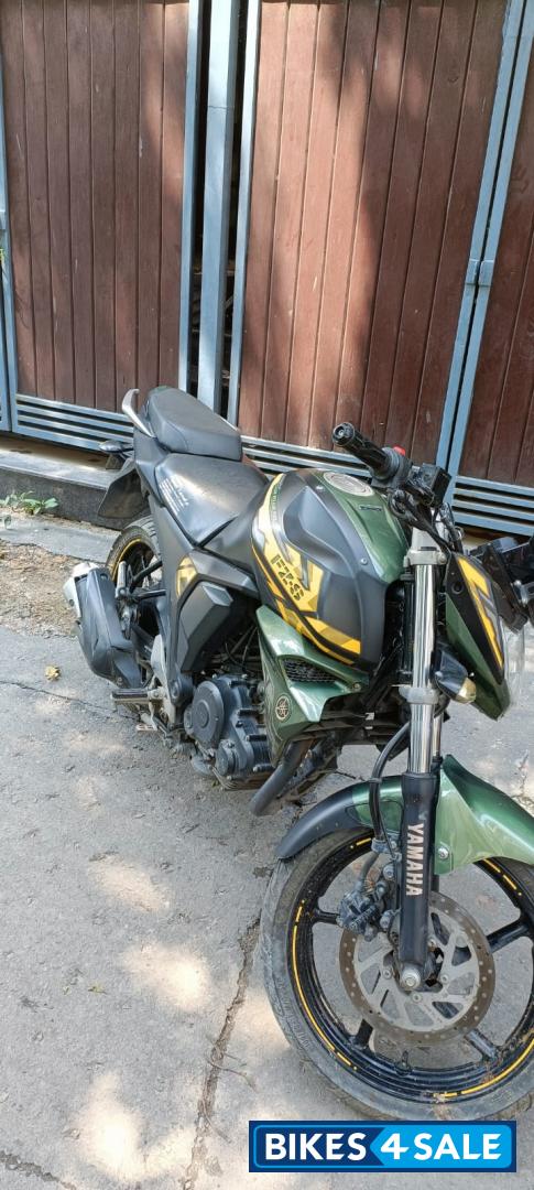 Yamaha FZ-S
