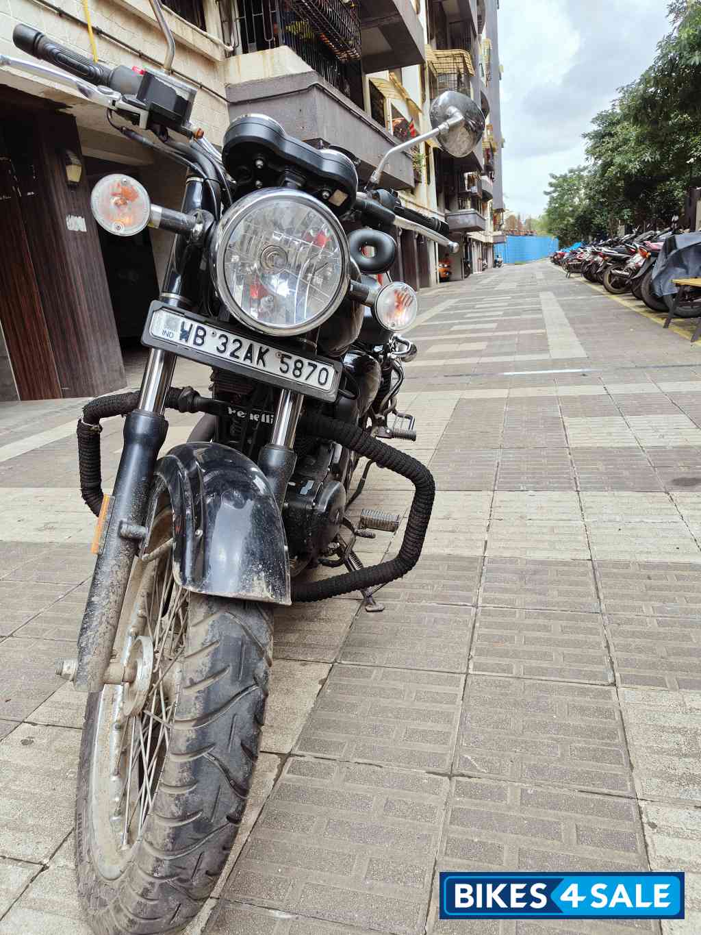 Black Benelli Imperiale 400 BS6 Black Benelli Imperiale 400 BS6