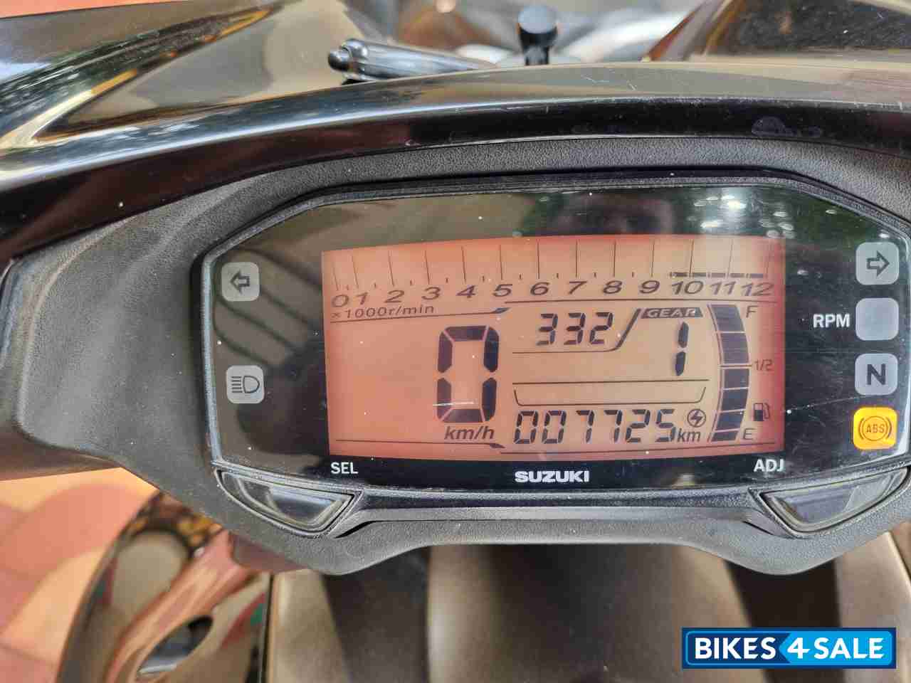 Suzuki Intruder 150 FI