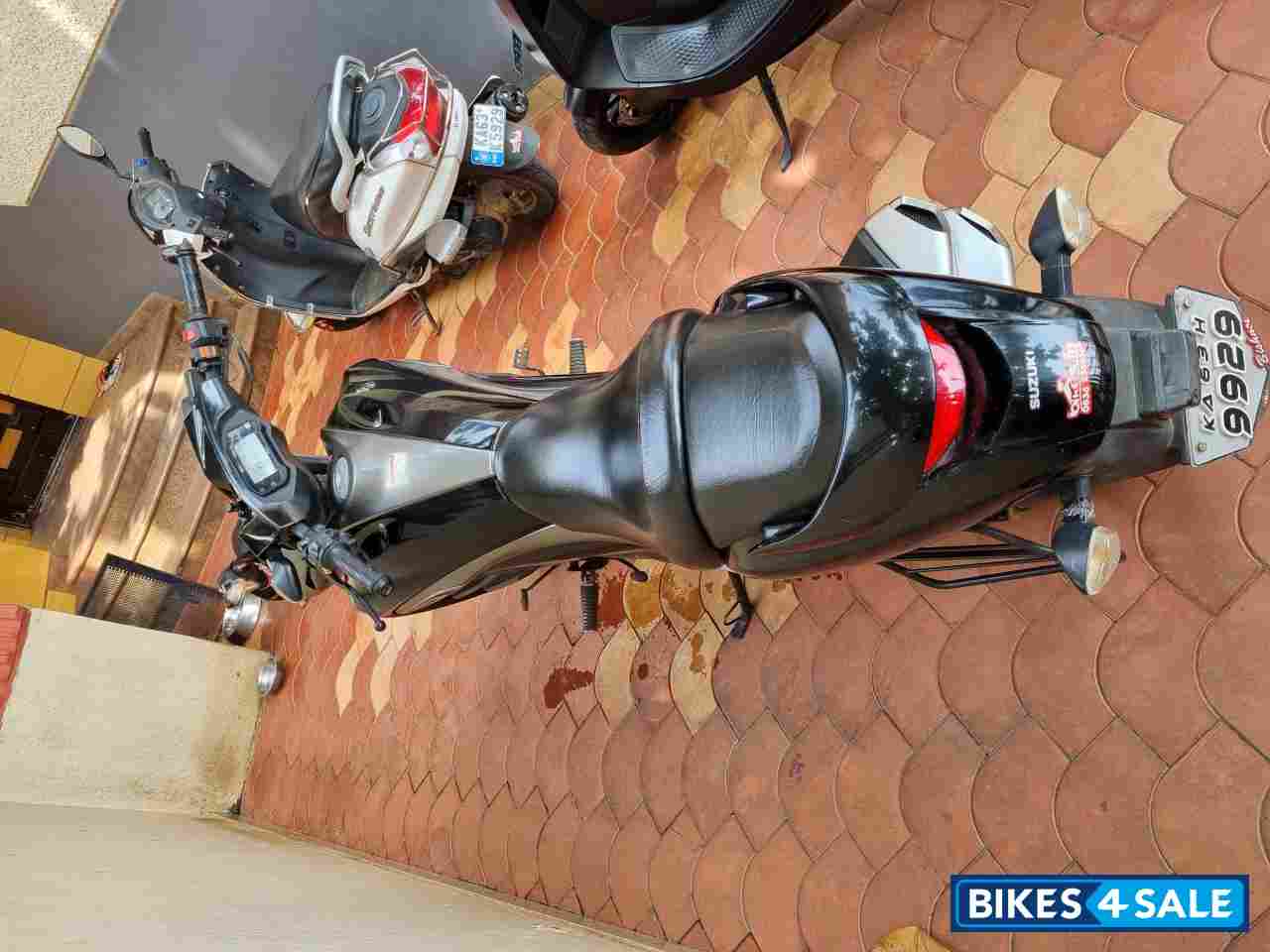 Suzuki Intruder 150 FI