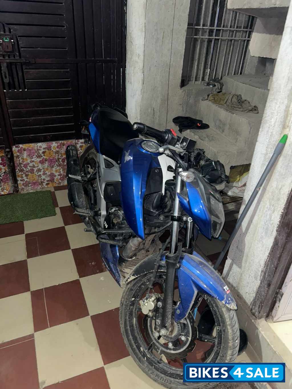 Met Blue TVS Apache RTR 160 4V BS6