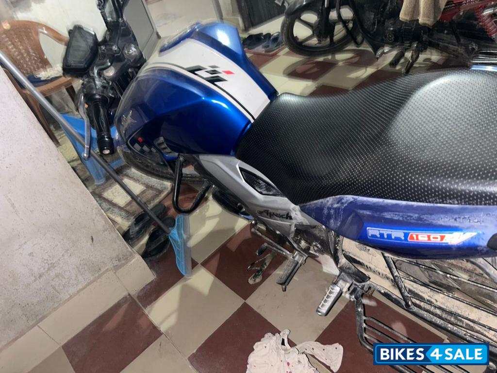 Met Blue TVS Apache RTR 160 4V BS6
