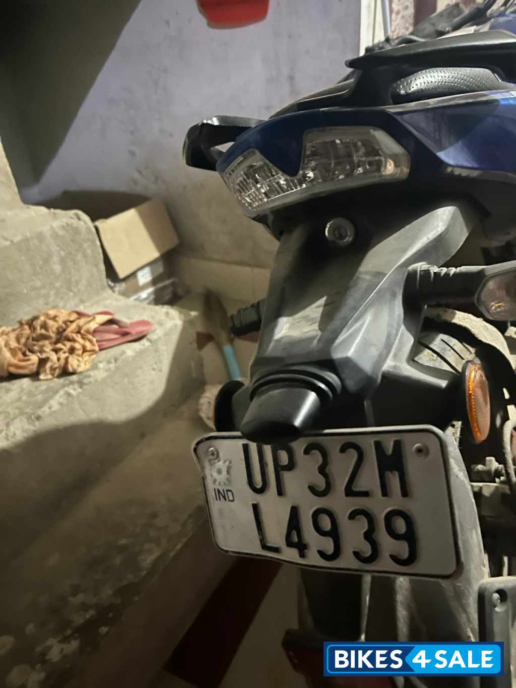 Met Blue TVS Apache RTR 160 4V BS6