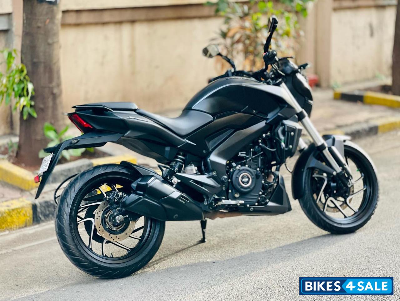Bajaj Dominar 400 Disc