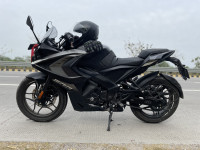 Bajaj Pulsar RS 200 BS6