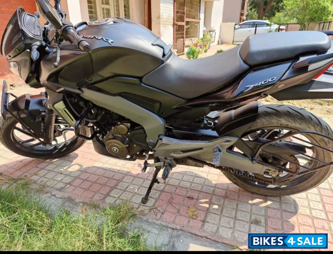 Bajaj Dominar 400