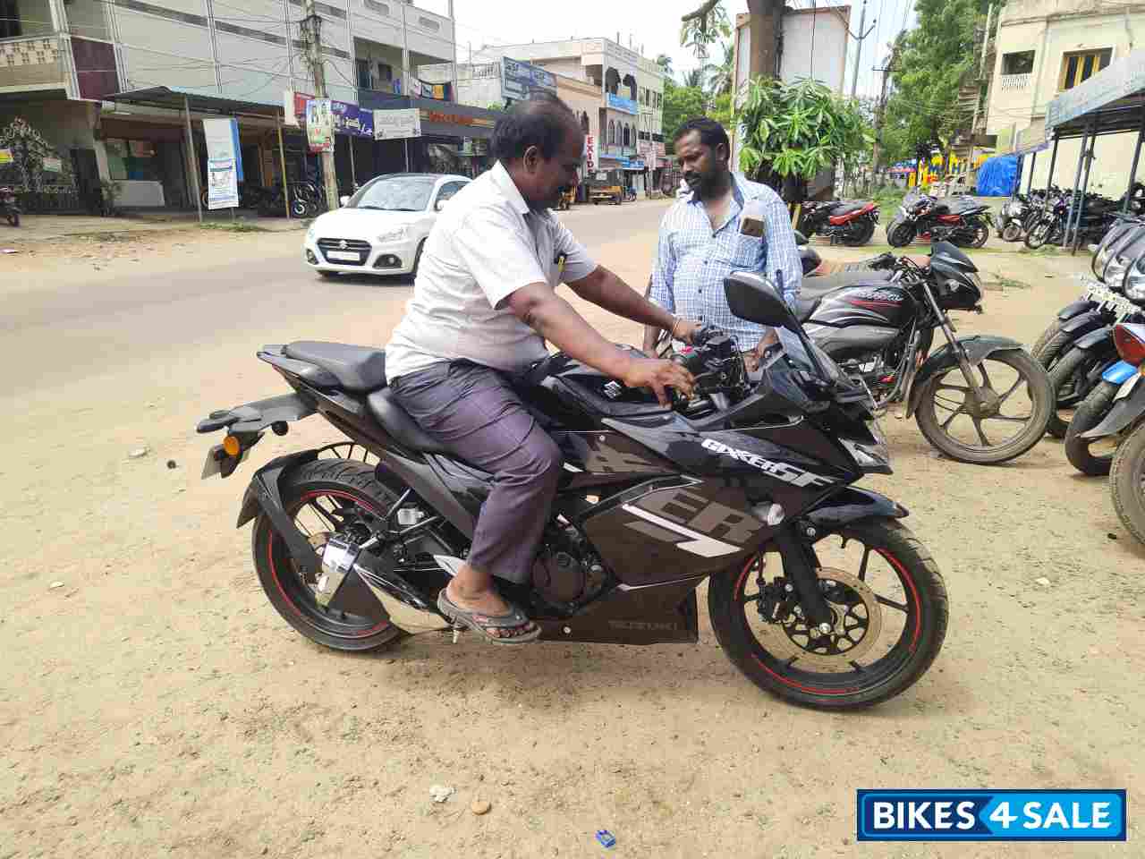 Suzuki Gixxer sf 150