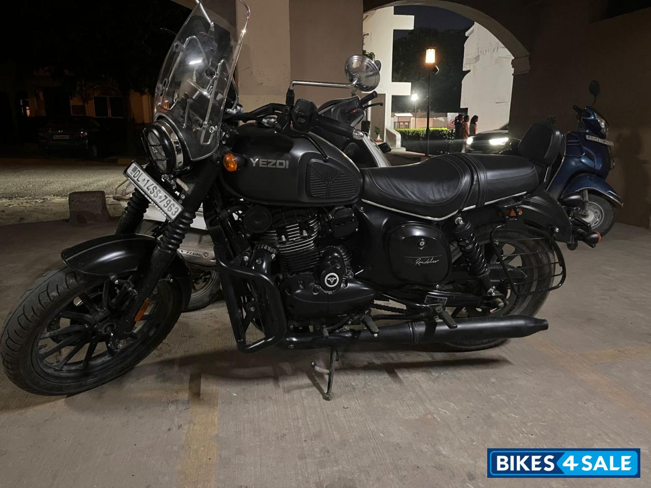 Smokey Grey Yezdi Roadster Dark