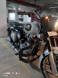Royal Enfield Classic 350