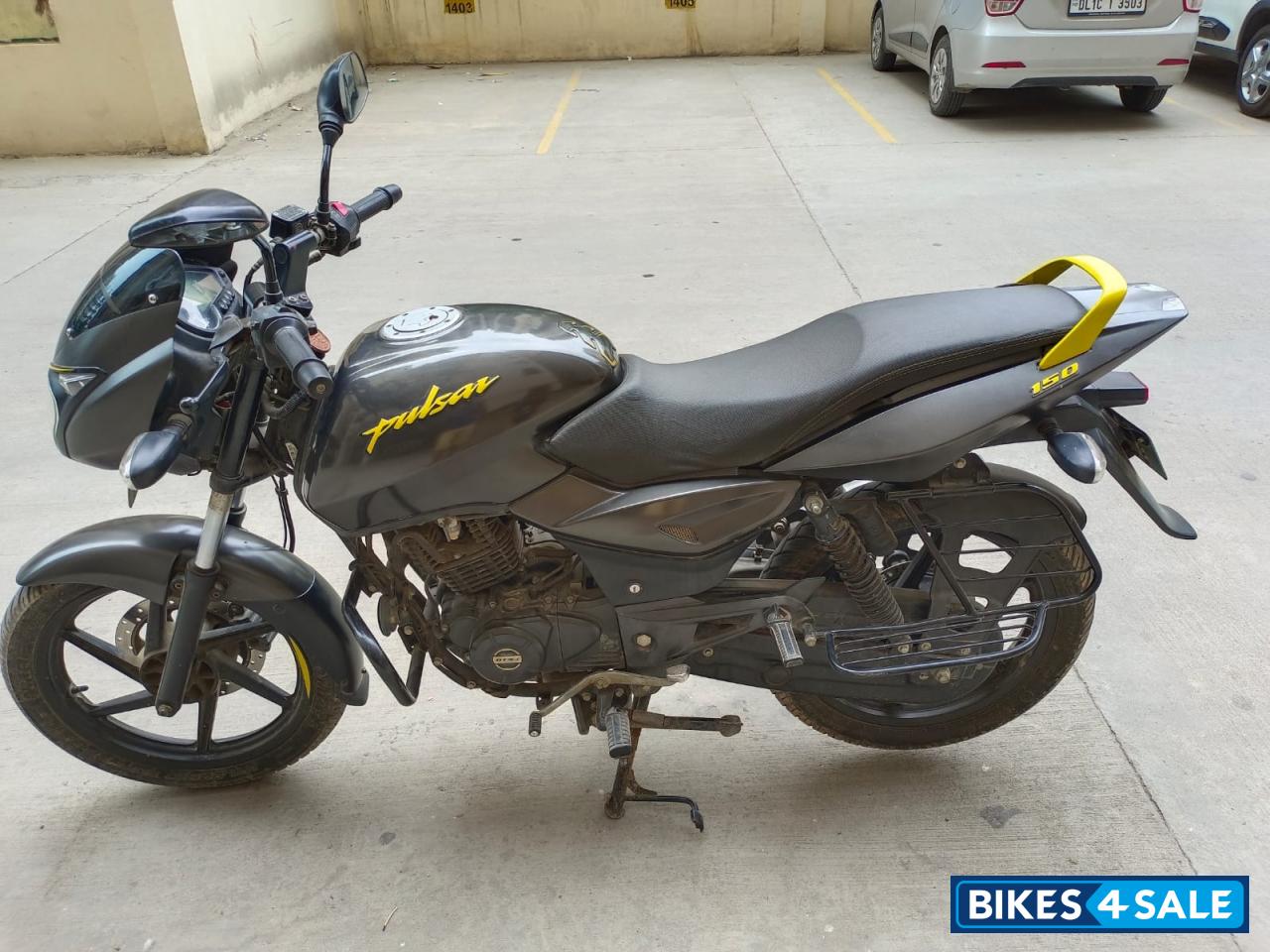 Bajaj Pulsar 150 BS6