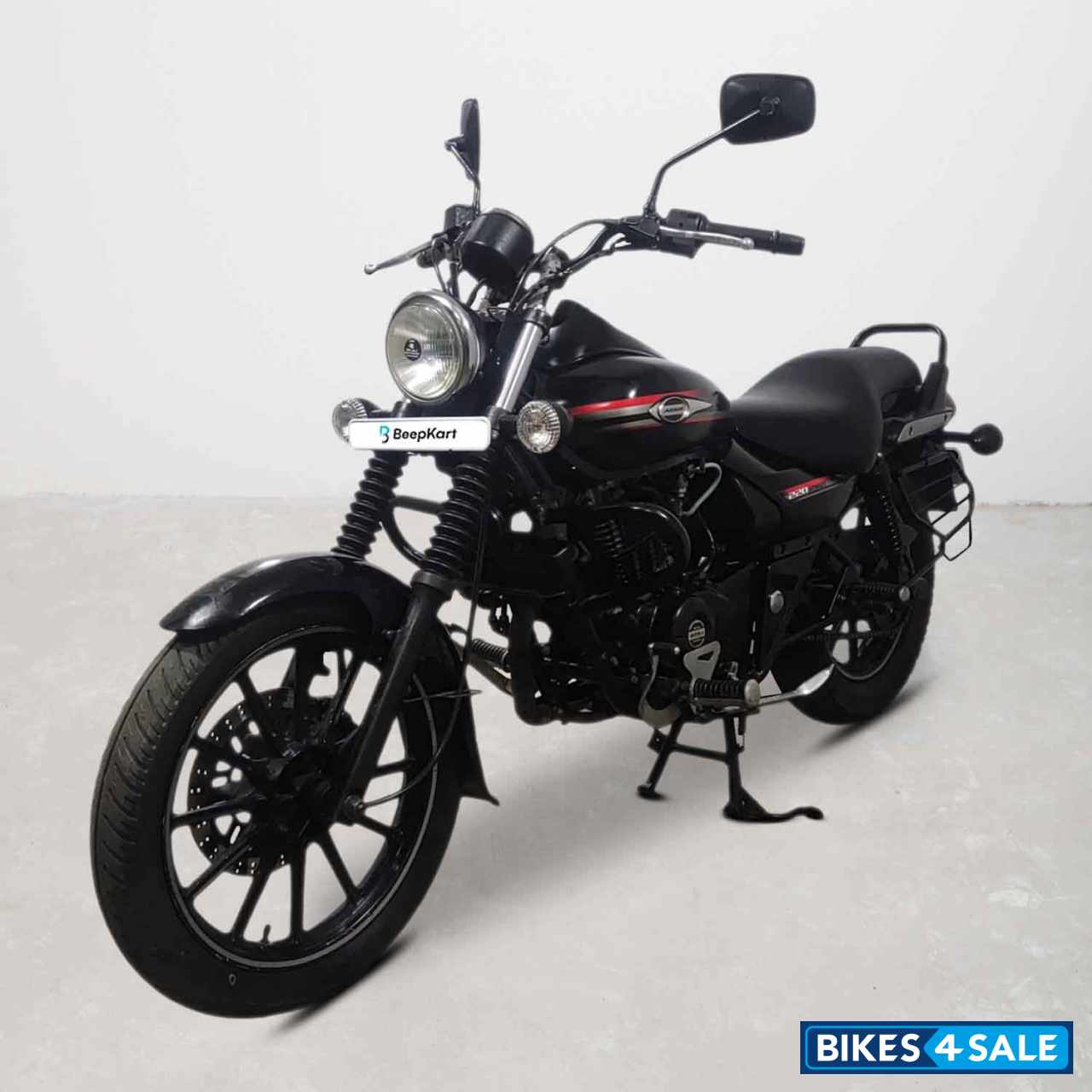 Bajaj Avenger Street 220