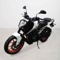 KTM Duke 200
