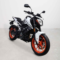 KTM Duke 200