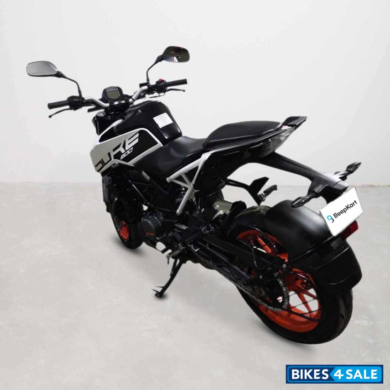 KTM Duke 200