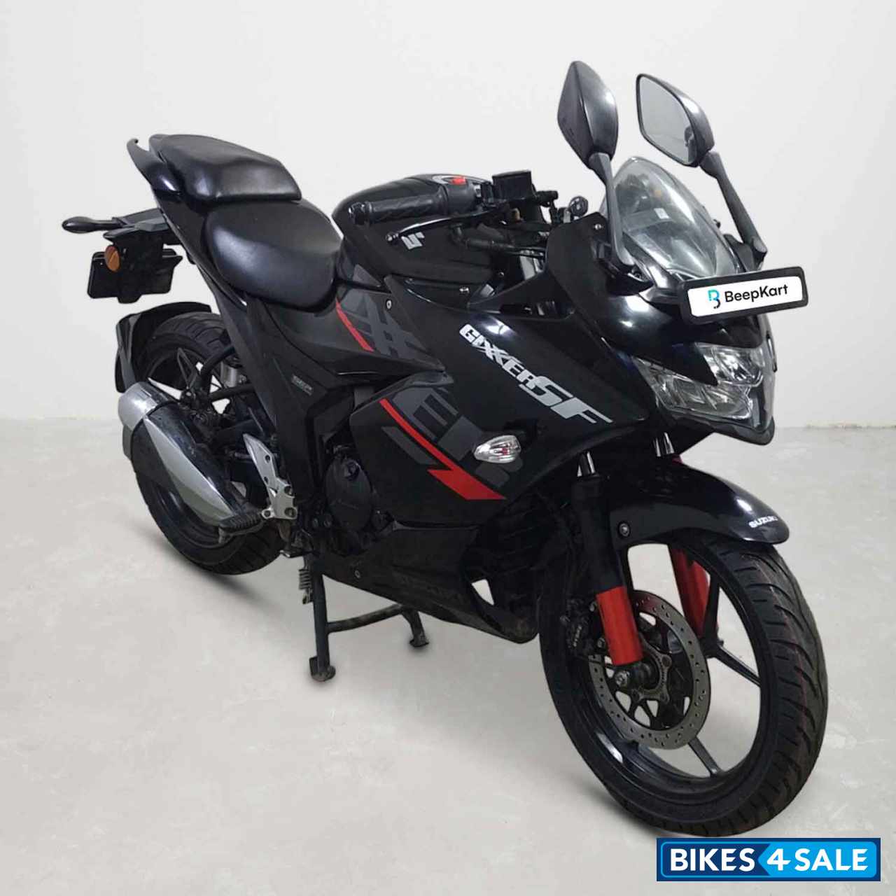 Suzuki Gixxer SF
