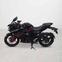 Suzuki Gixxer SF