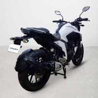 Yamaha FZ25