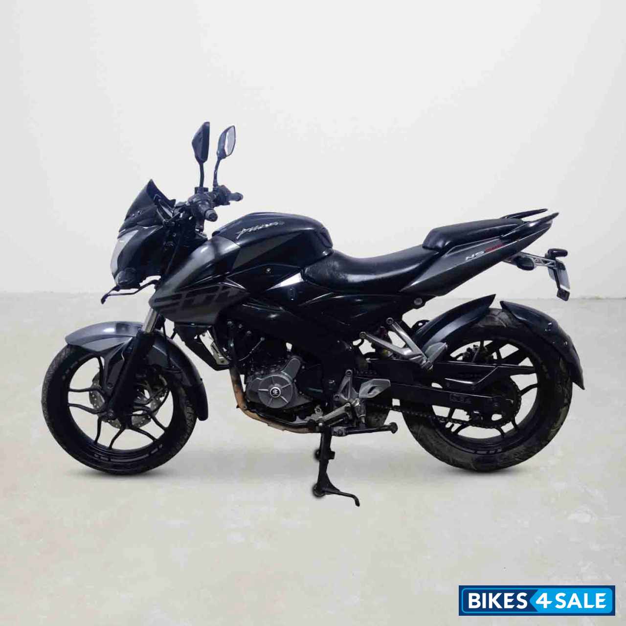 Bajaj Pulsar NS200