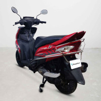 Yamaha Cygnus Ray ZR