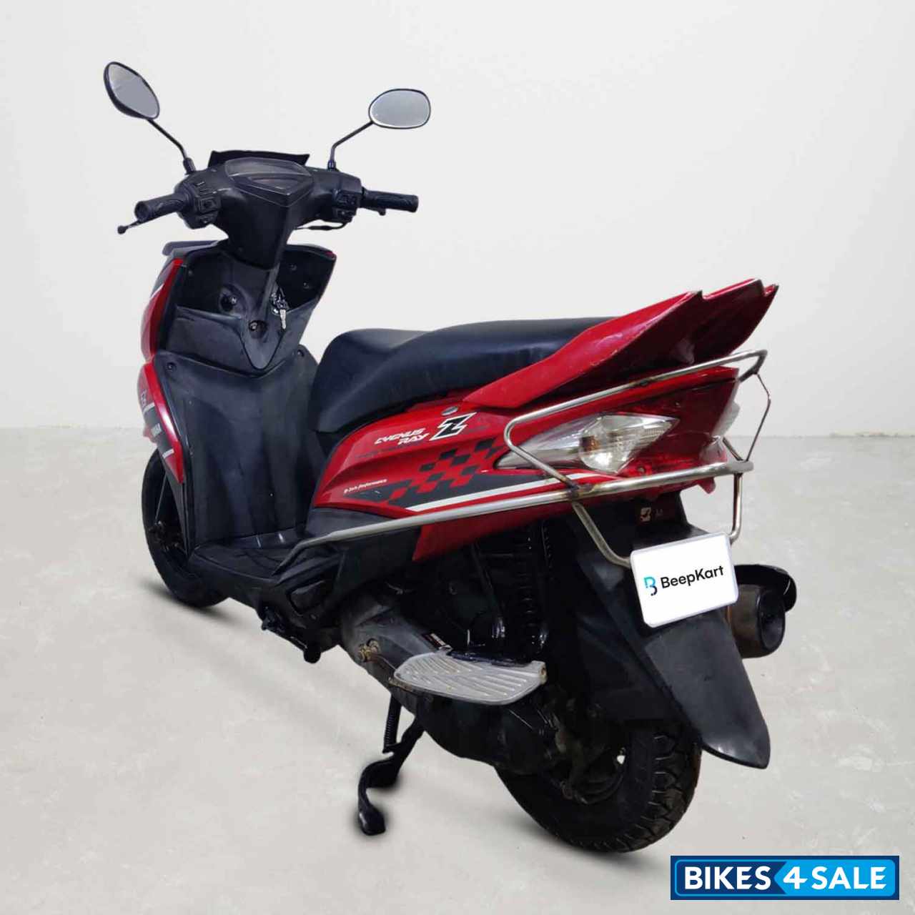 Yamaha Cygnus Ray ZR