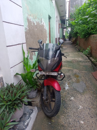 Bajaj Pulsar 220 DTSi 2014 Model