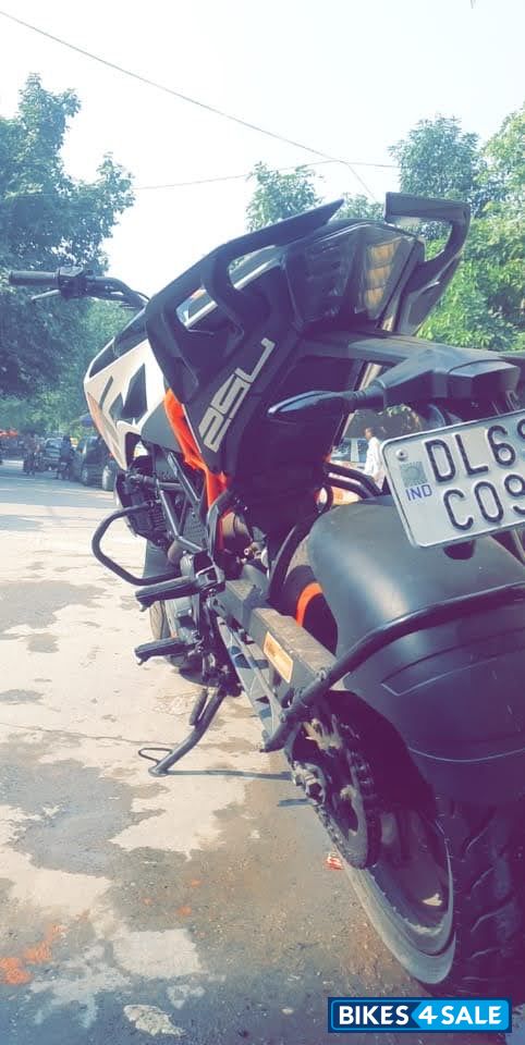 White KTM Duke 250