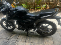 Black TVS Raider 125