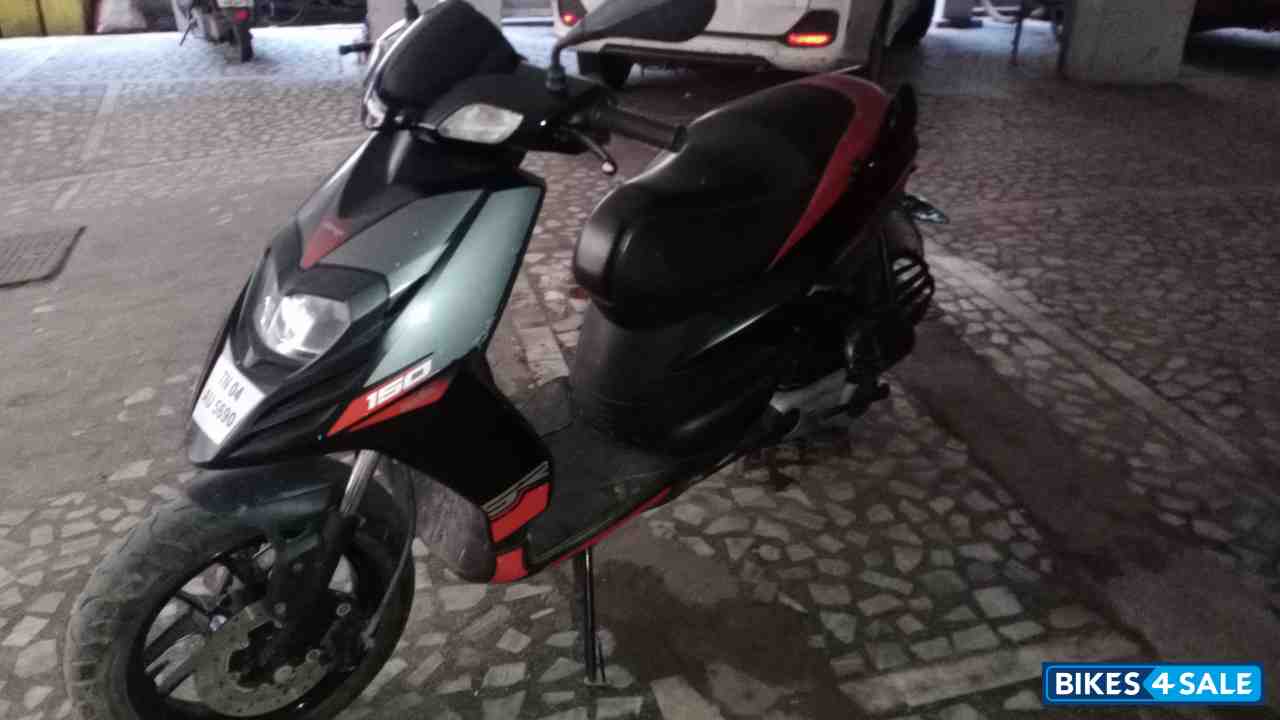 Aprilia SR 150