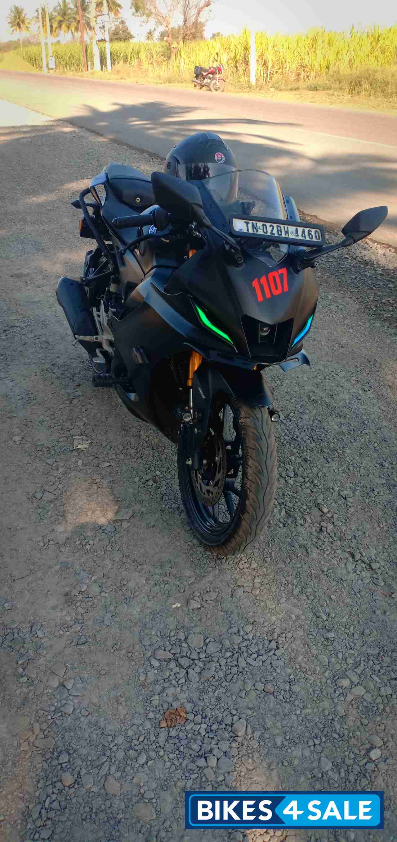 Yamaha R15 V4