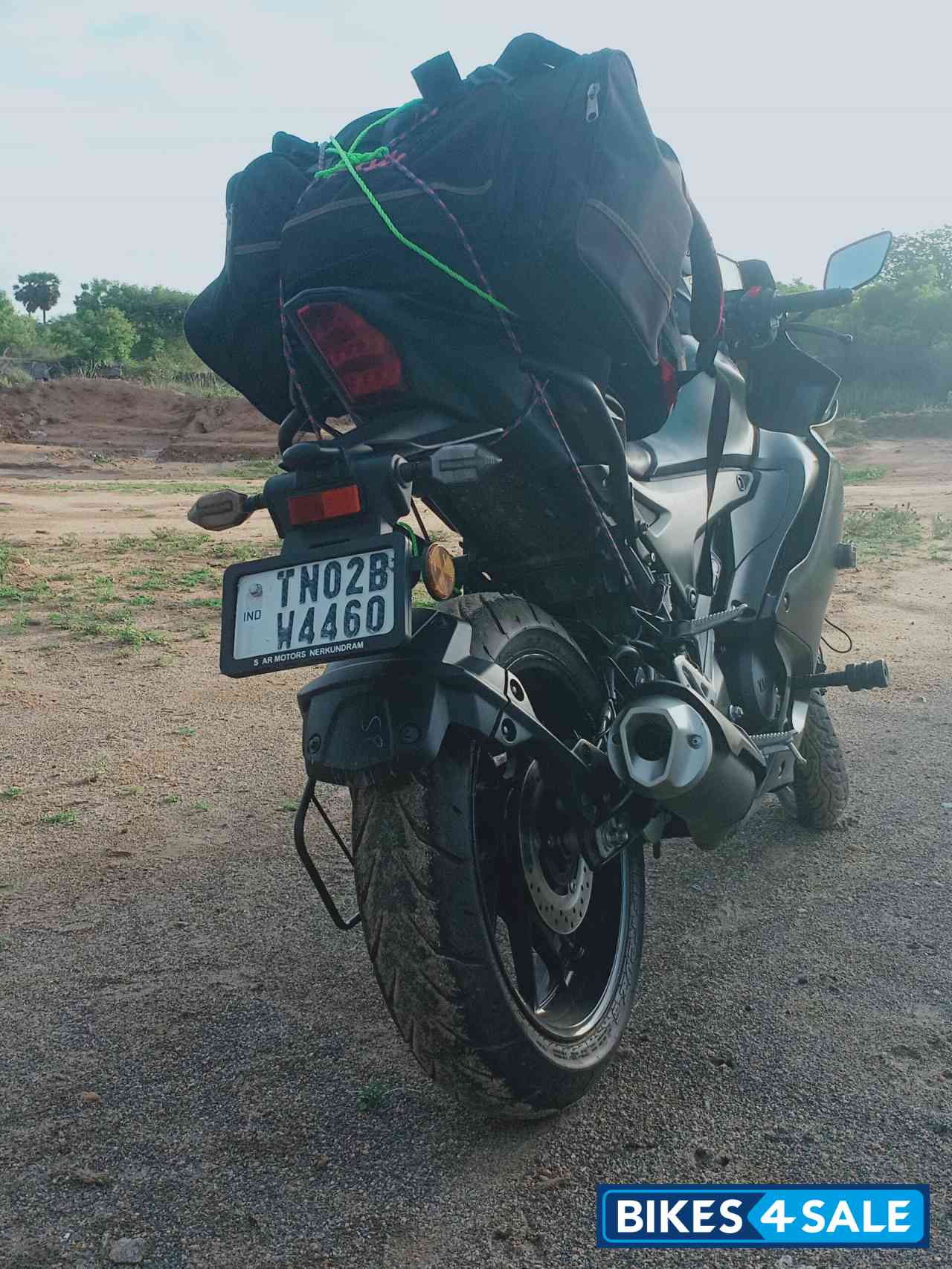 Yamaha R15 V4