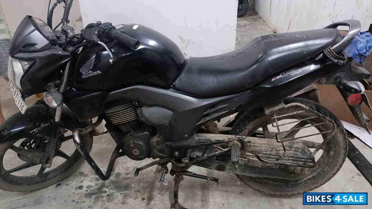 Black Honda CB Trigger