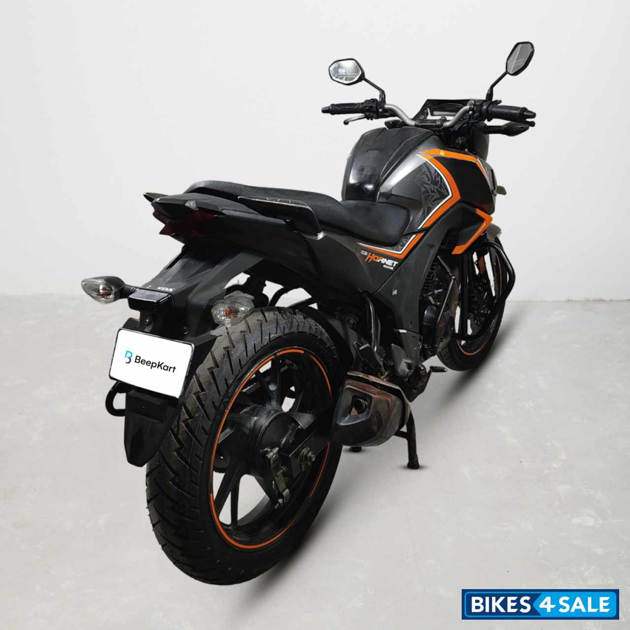 Honda CB Hornet 160R