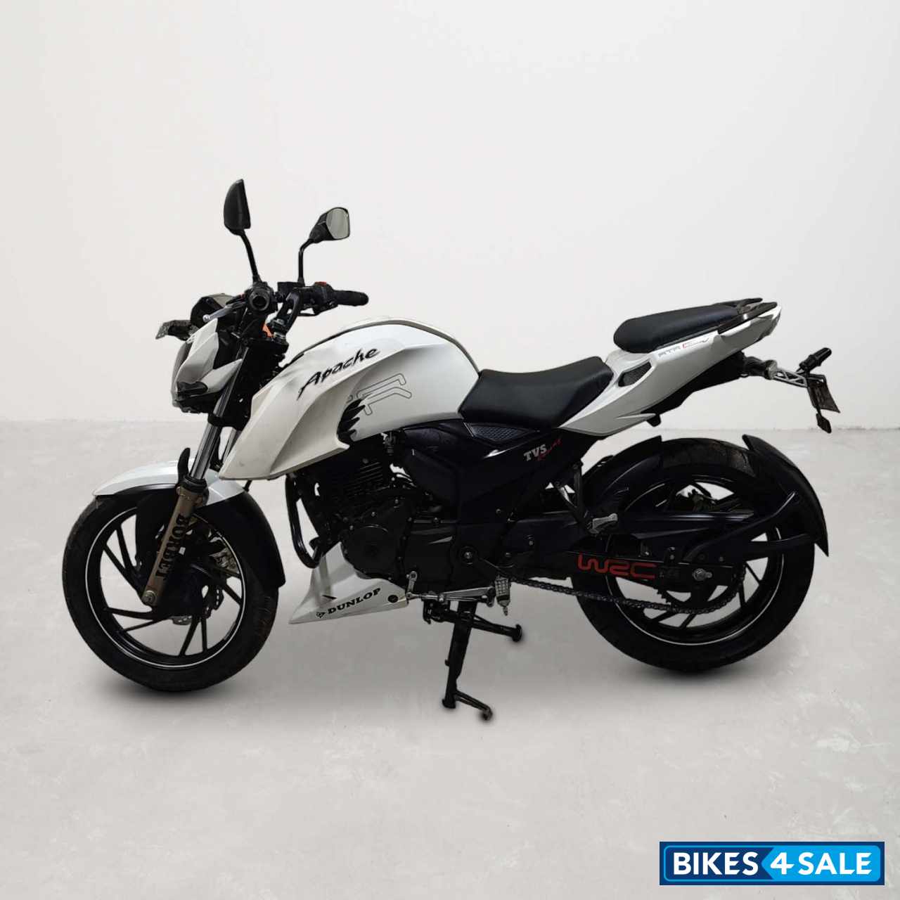 TVS Apache RTR 200 4V