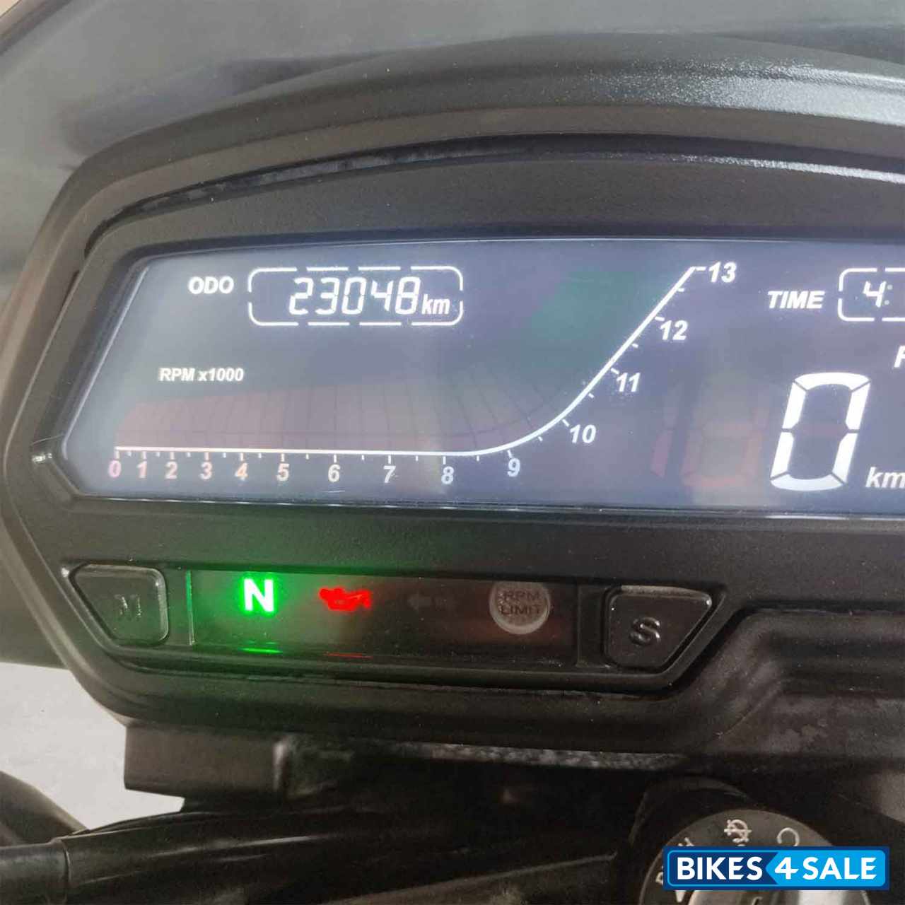 Bajaj Dominar 400