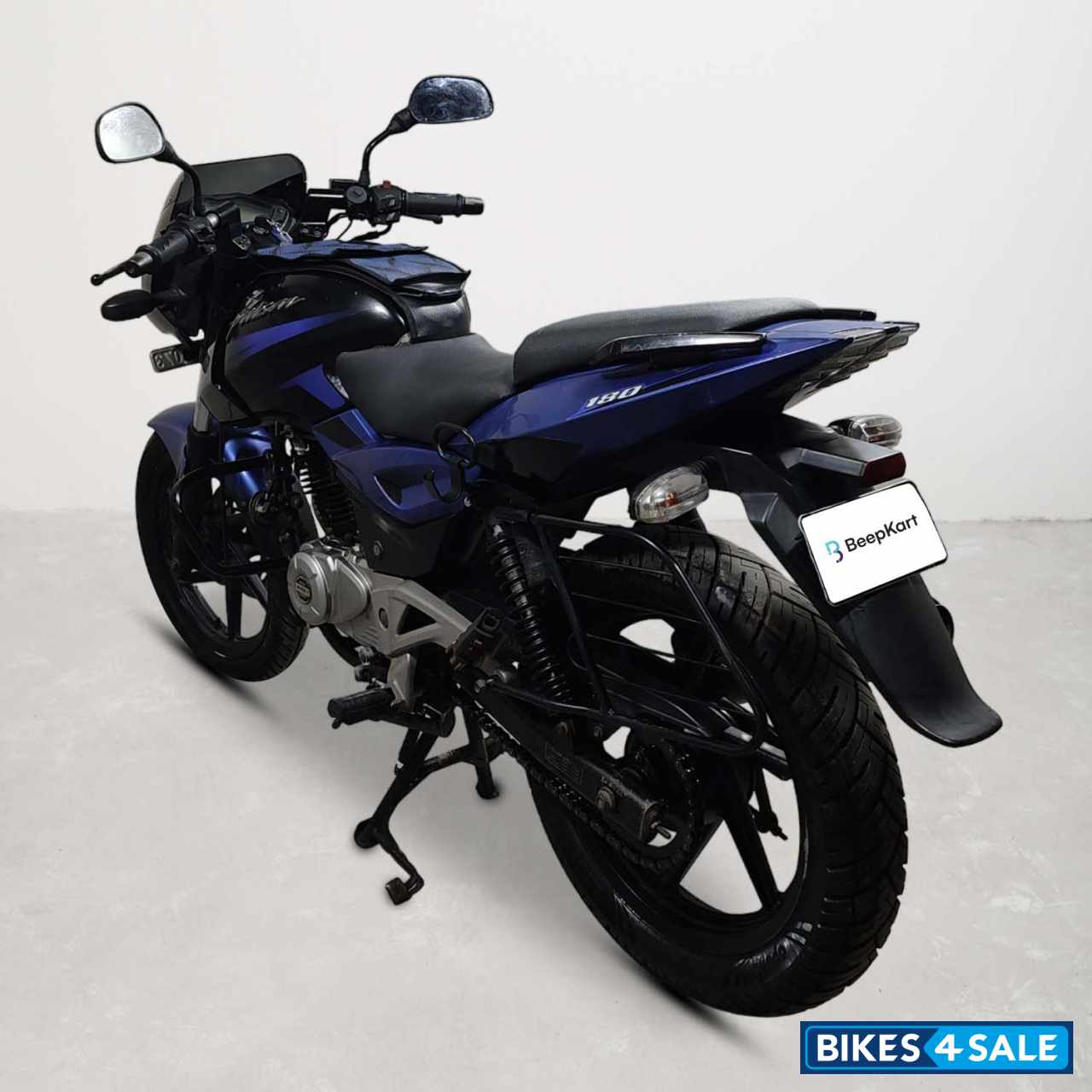 Bajaj Pulsar 180
