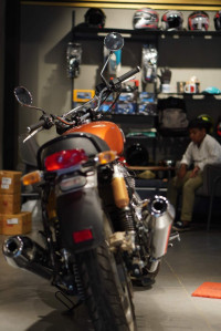 Orange Royal Enfield Interceptor 650 Twin