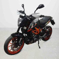 KTM Duke 390